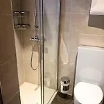 Alpina فندق لوكباد